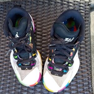 Nike AIr Jordan ZW SIZE 5 Pre-owned KIDS Multi-Colored SHOES Sneakers